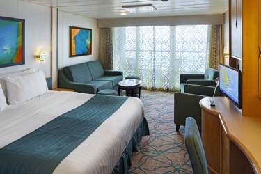 RCI, Grandeur of the Seas, Junior Suite 4.jpg